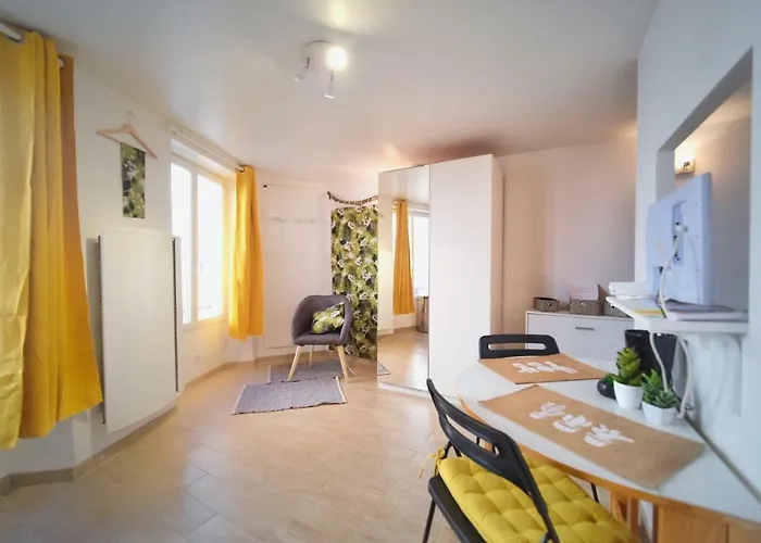 Charming Studio - Heart Of The City / Downtown